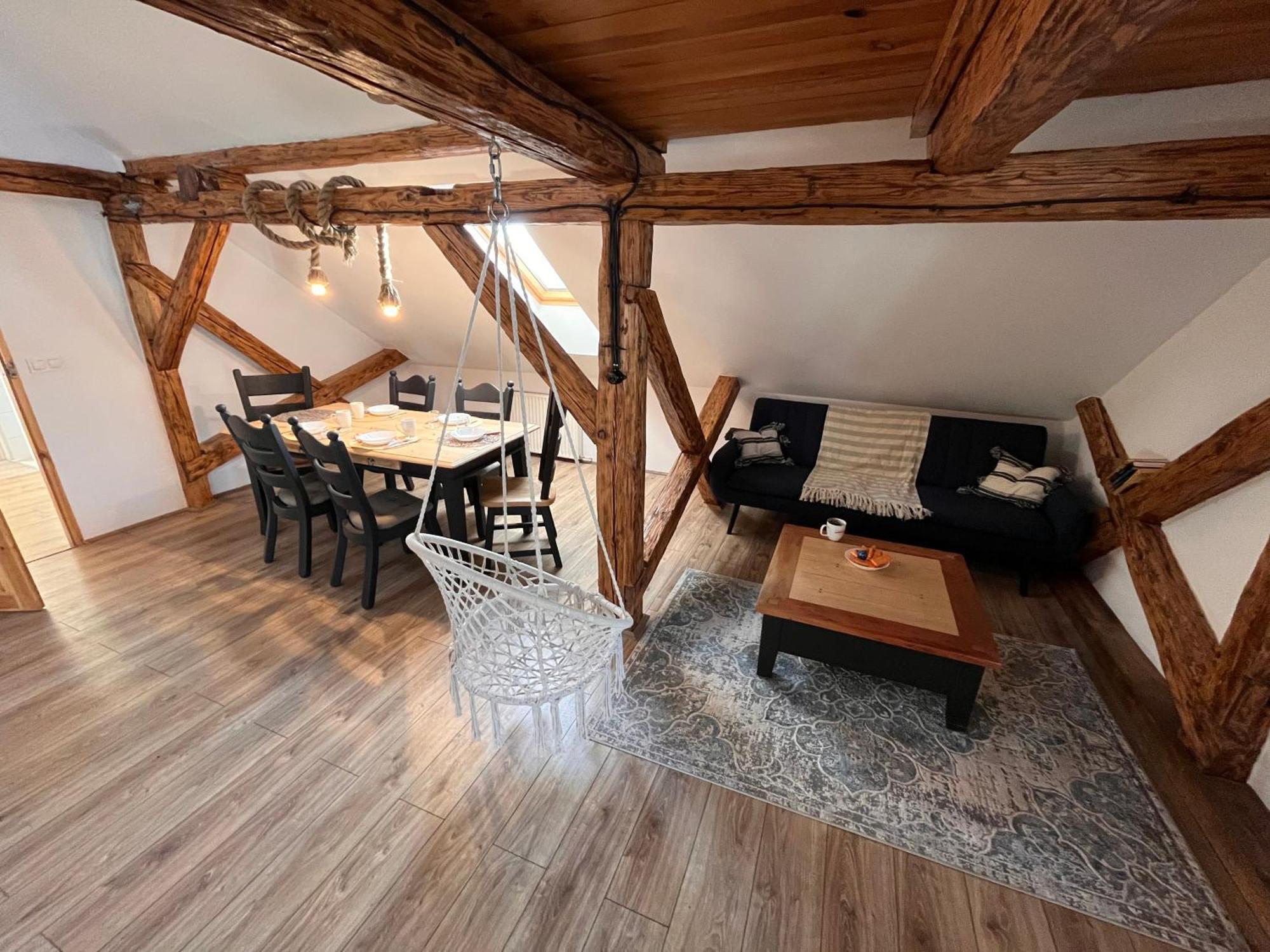 Dobrze Mi Tu-kikity Apartment *
