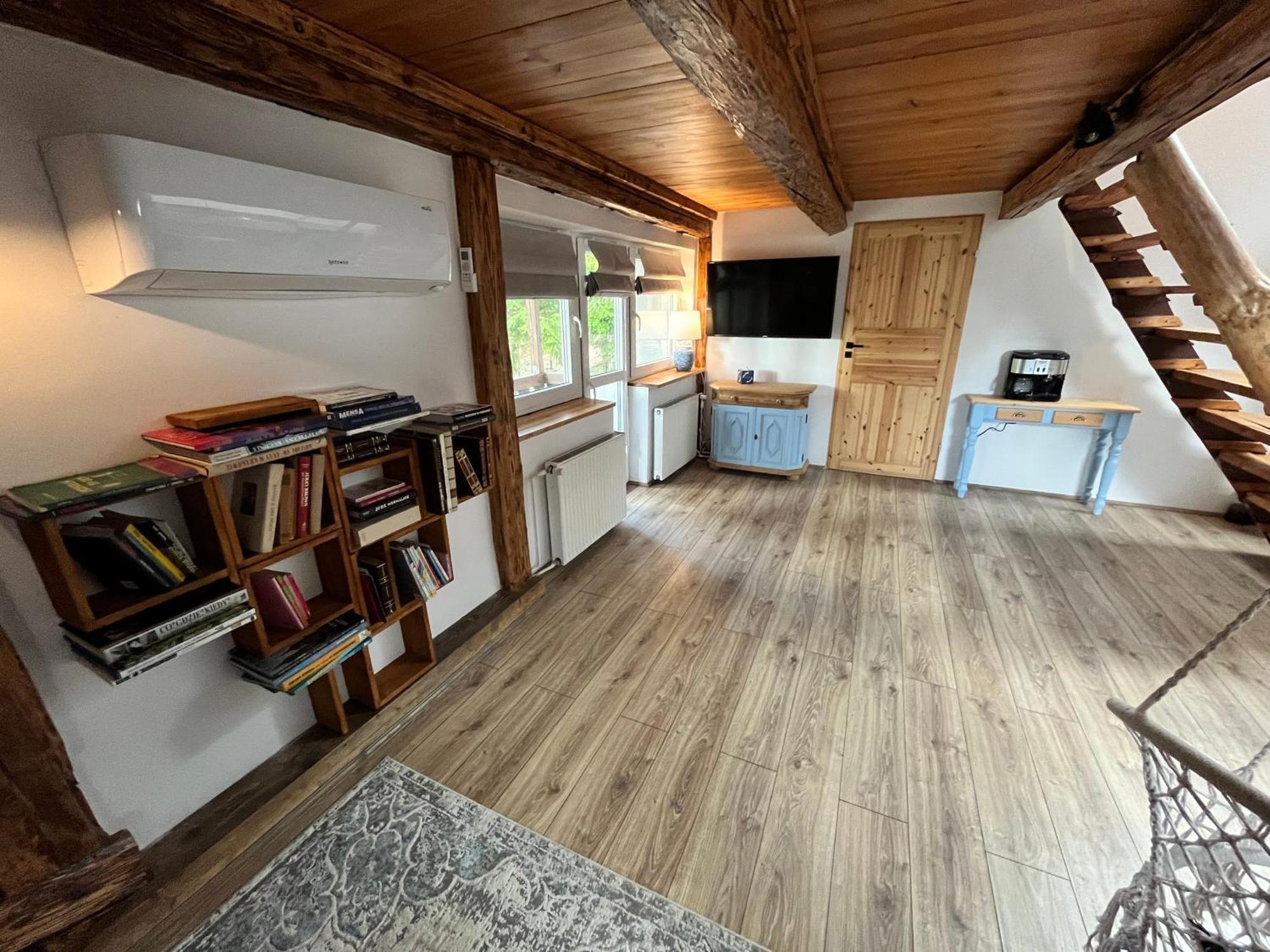 Dobrze Mi Tu-kikity Apartment